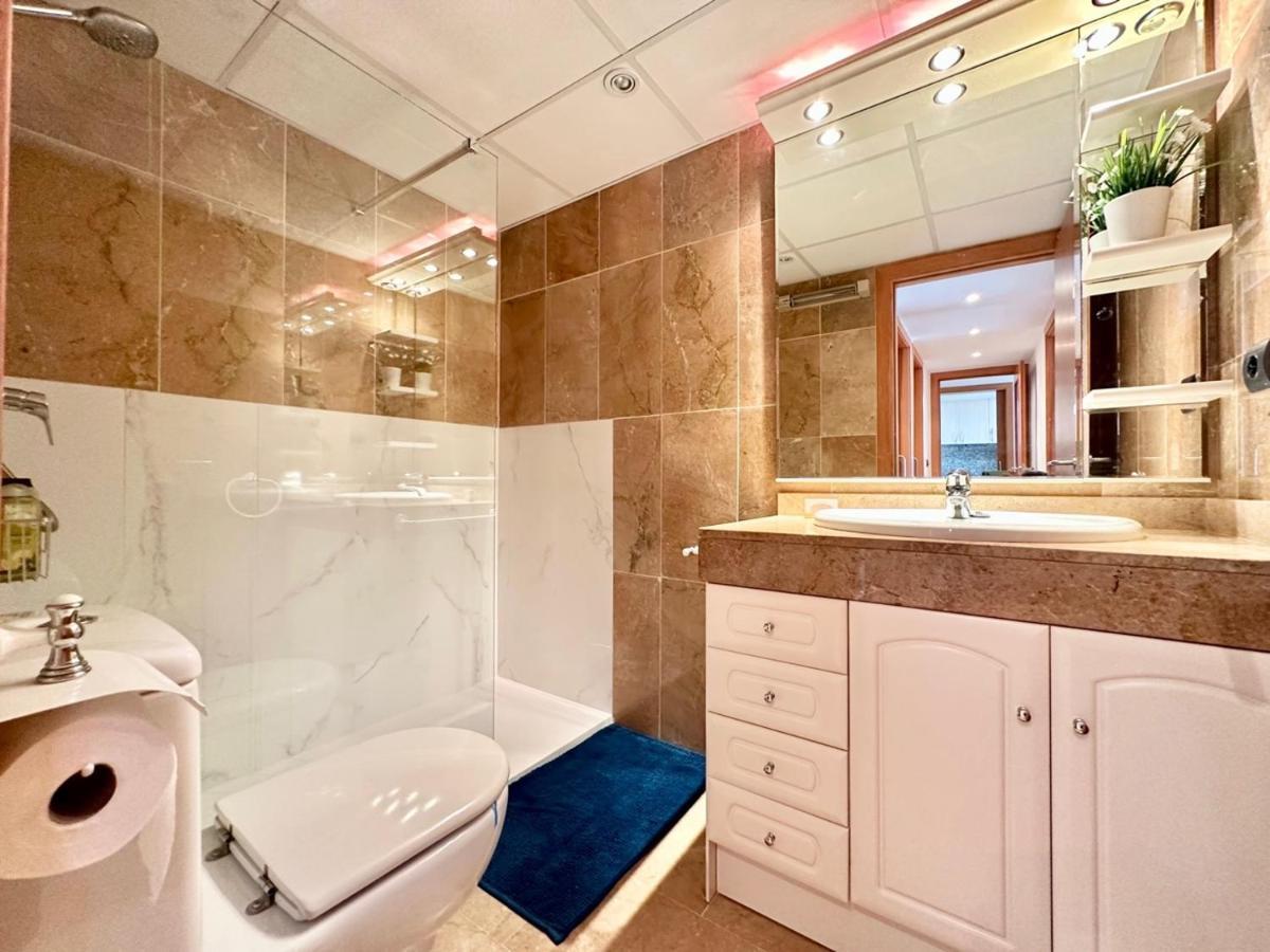 Apartament Marina Park Roses Zewnętrze zdjęcie