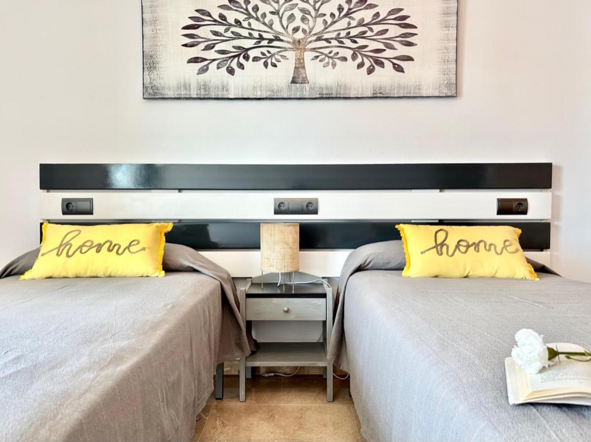 Apartament Marina Park Roses Zewnętrze zdjęcie